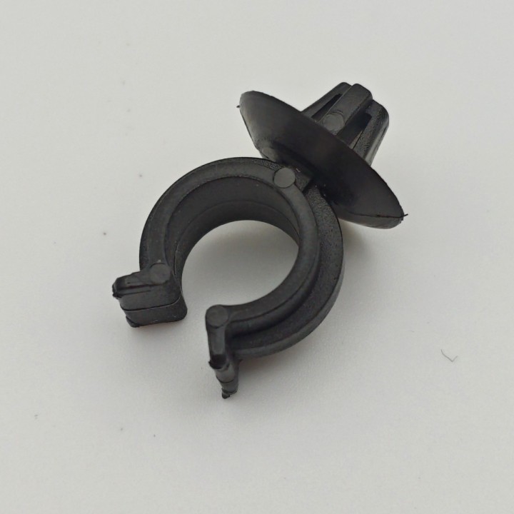 Support de tube Ø10,5 mm polyamide noir