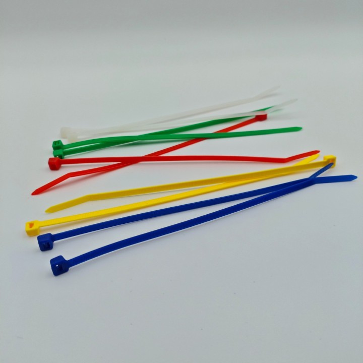 Colliers de serrage nylon 4,8 × 200 mm couleur